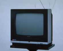 カラーテレビ受信機