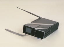 カラーテレビ受信機