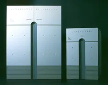 小型汎用コンピュータ