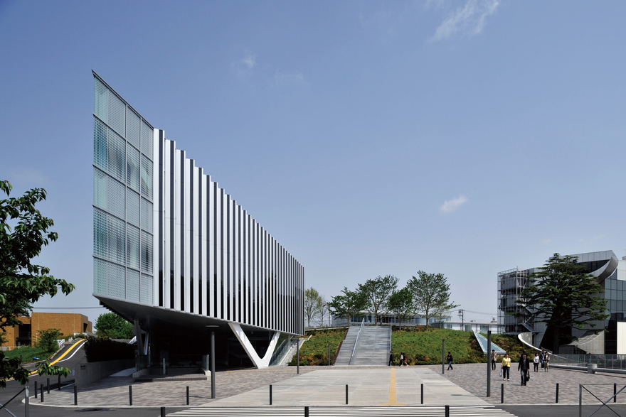 東京工業大学附属図書館