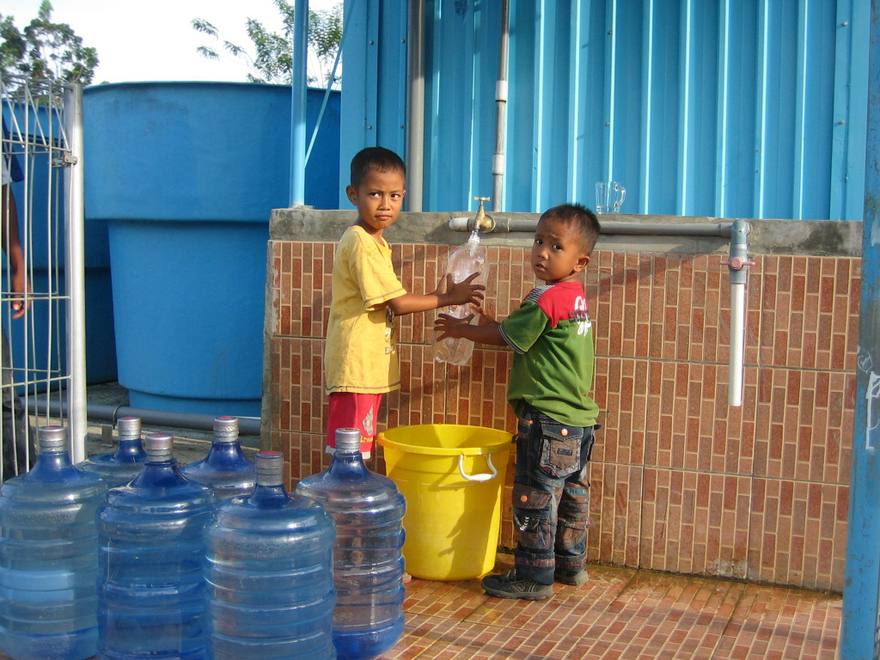 新興国向け小型浄水装置