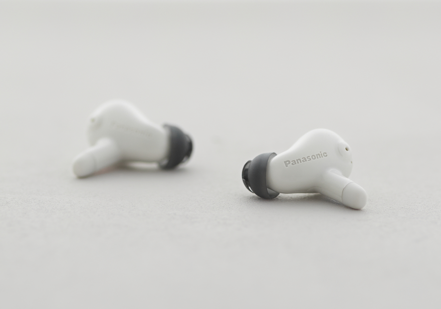 充電式の耳あな型補聴器 G3 シリーズ