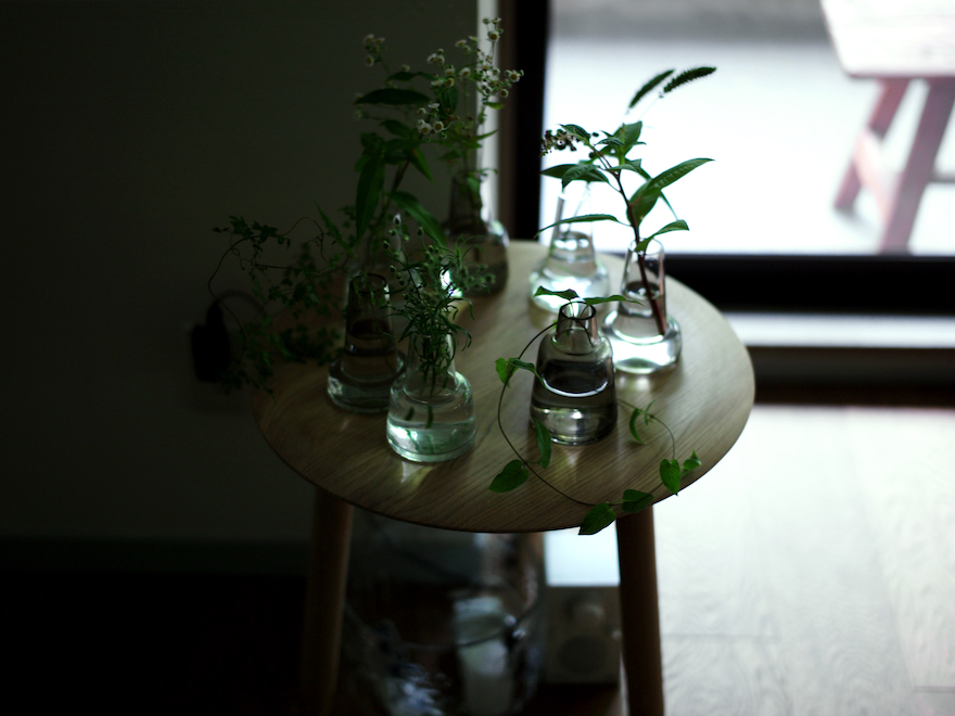Simone Bodmer Turner フラワーベース 伸びやか オブジェ 花器 花瓶