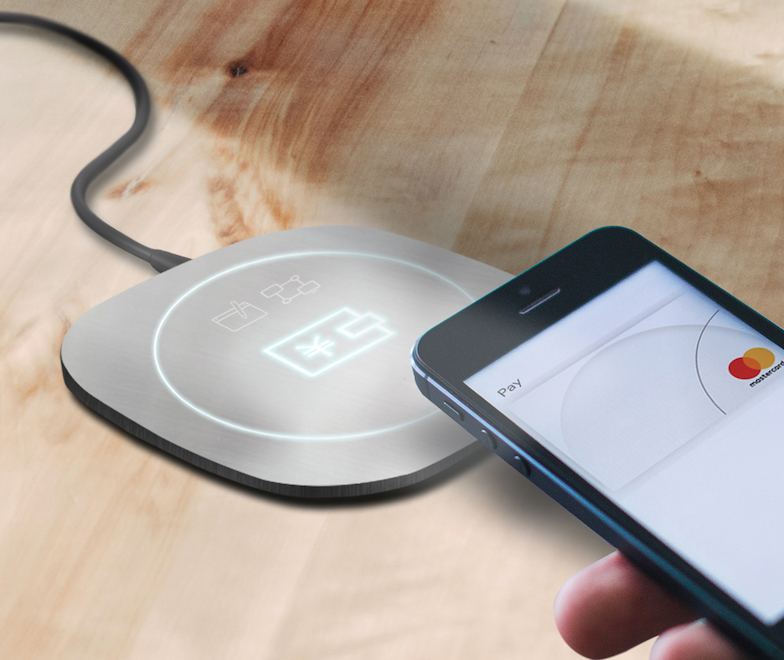 金属調の樹脂素材