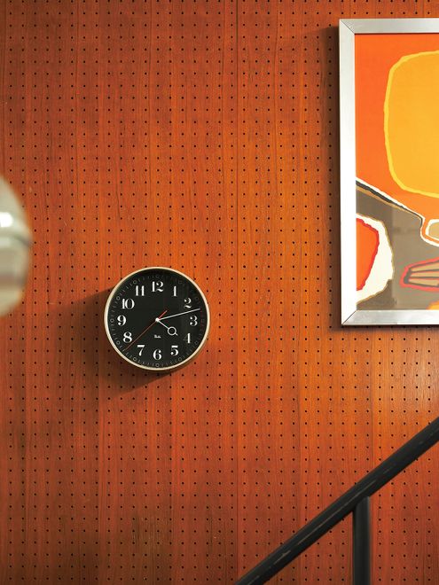 【未使用美品】グッチーニ ウォールクロック レッド 時計 Amazon.co.jp: guzzini(グッチーニ) 置き時計・掛け時計 レッド