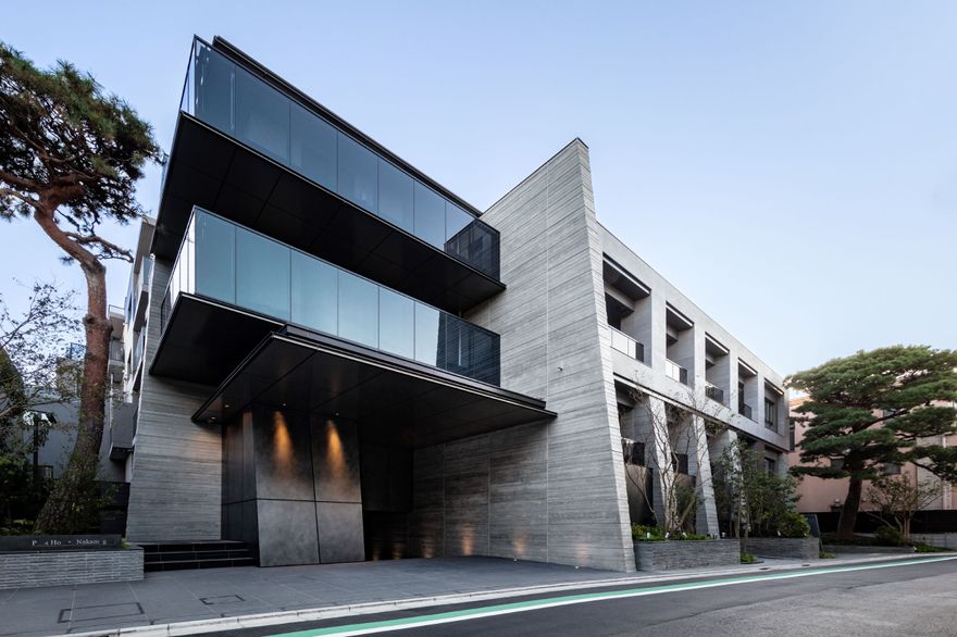 三井淳生、【圓卓爽果】、希少な額装用画集より、新品額装付、状態良好 集合住宅