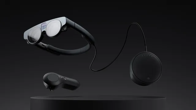 Augmented Reality Head Mounted Display System