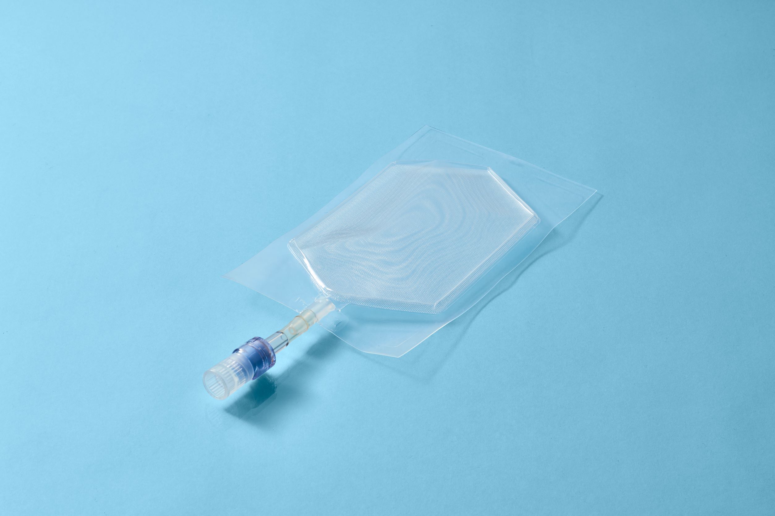 closed-system cell culture container