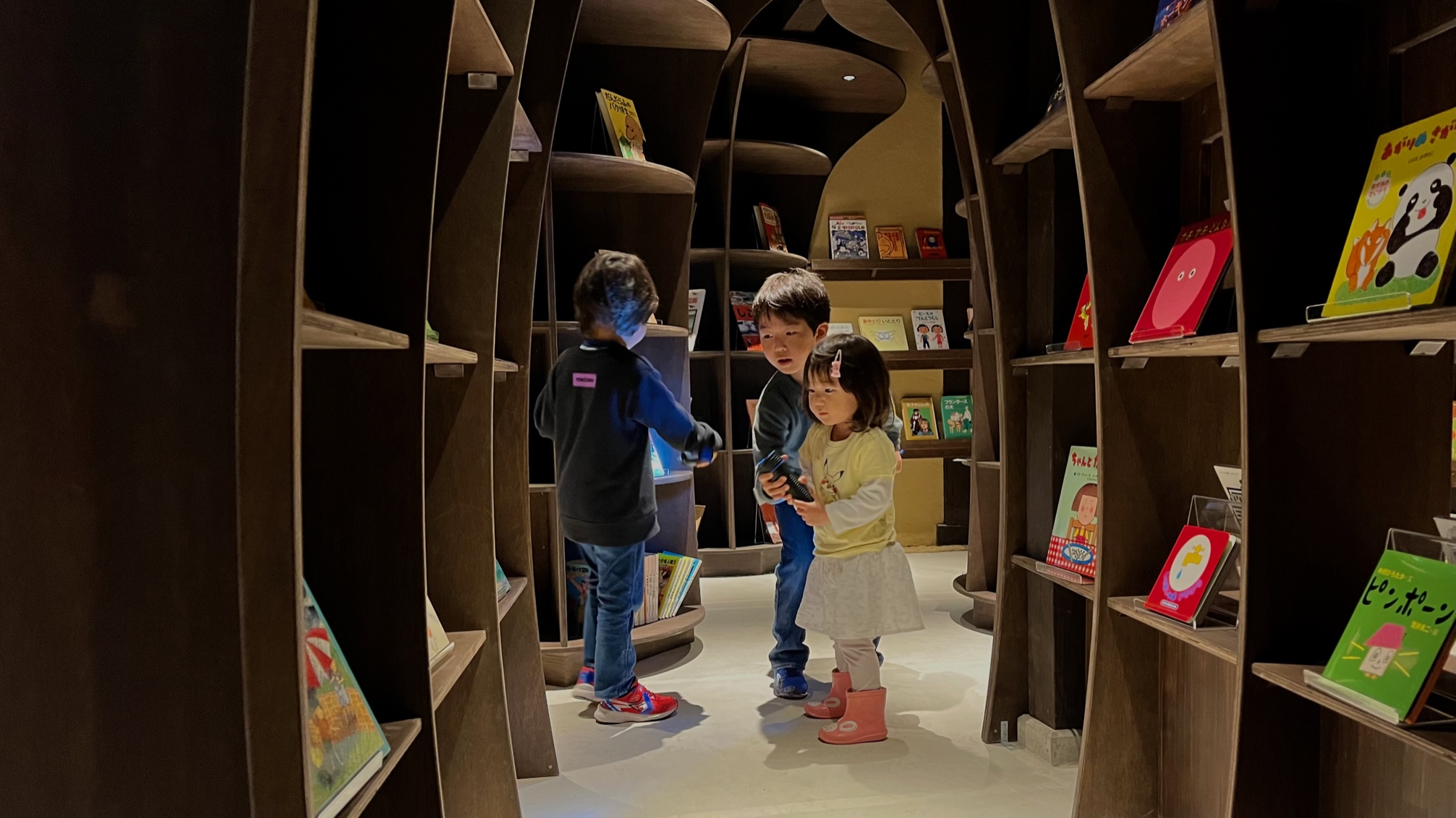 ZJMTOCYU チェスターフィールド ソファ 居心地の良い生活 3イン1 フェイクレザースリーパー スタイリッシュなデザイン 自宅 レザーテックス  チェスターフィールドソファ 3P | 輸入家具・イタリア家具専門店 アペルソン【公式】海外インテリア・家具通販, image size:1280x720