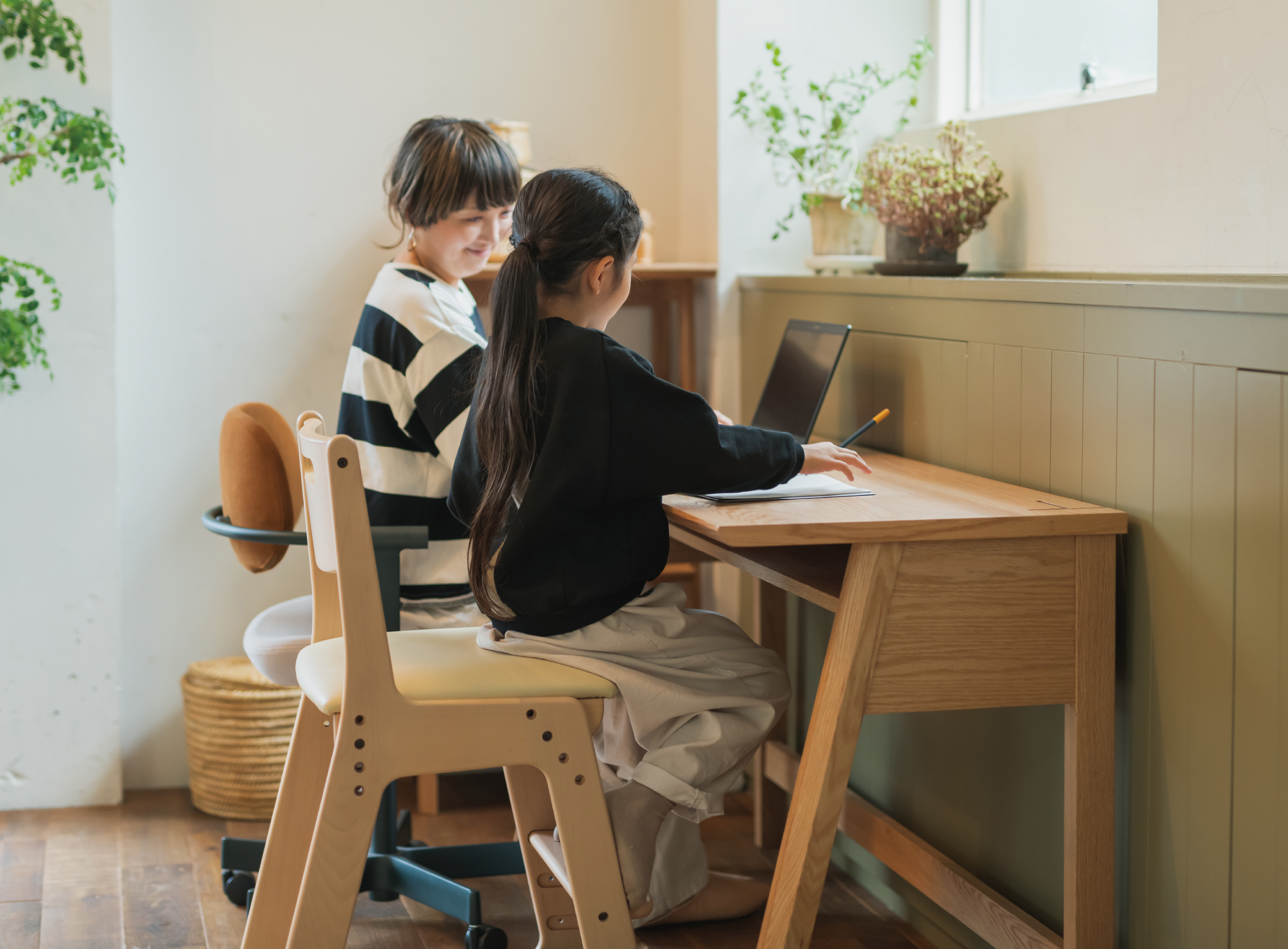 無印良品木製学習机＆イス付き2点セット大阪府引き取り限定