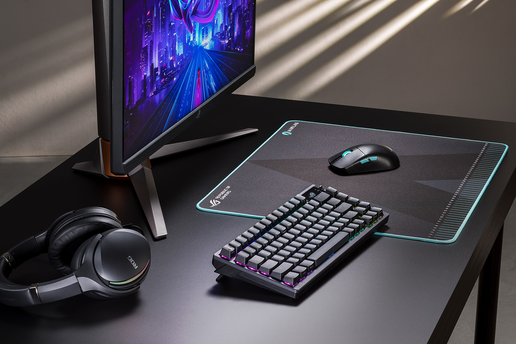 ブルートゥースヘッドホン Asus 15.6