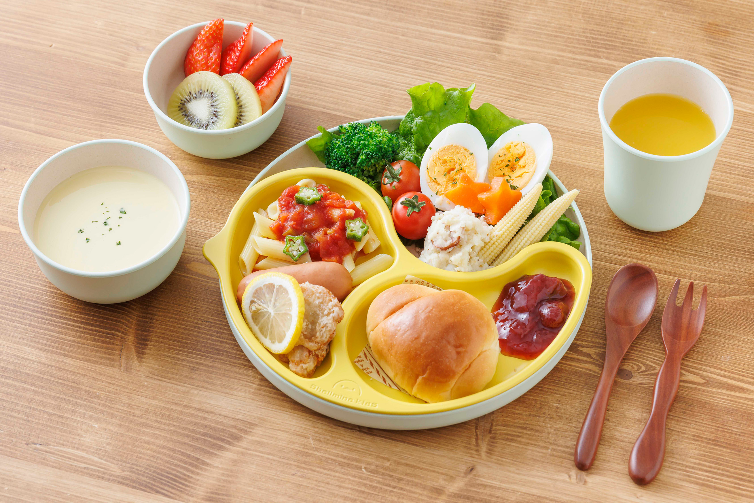 子供用食器