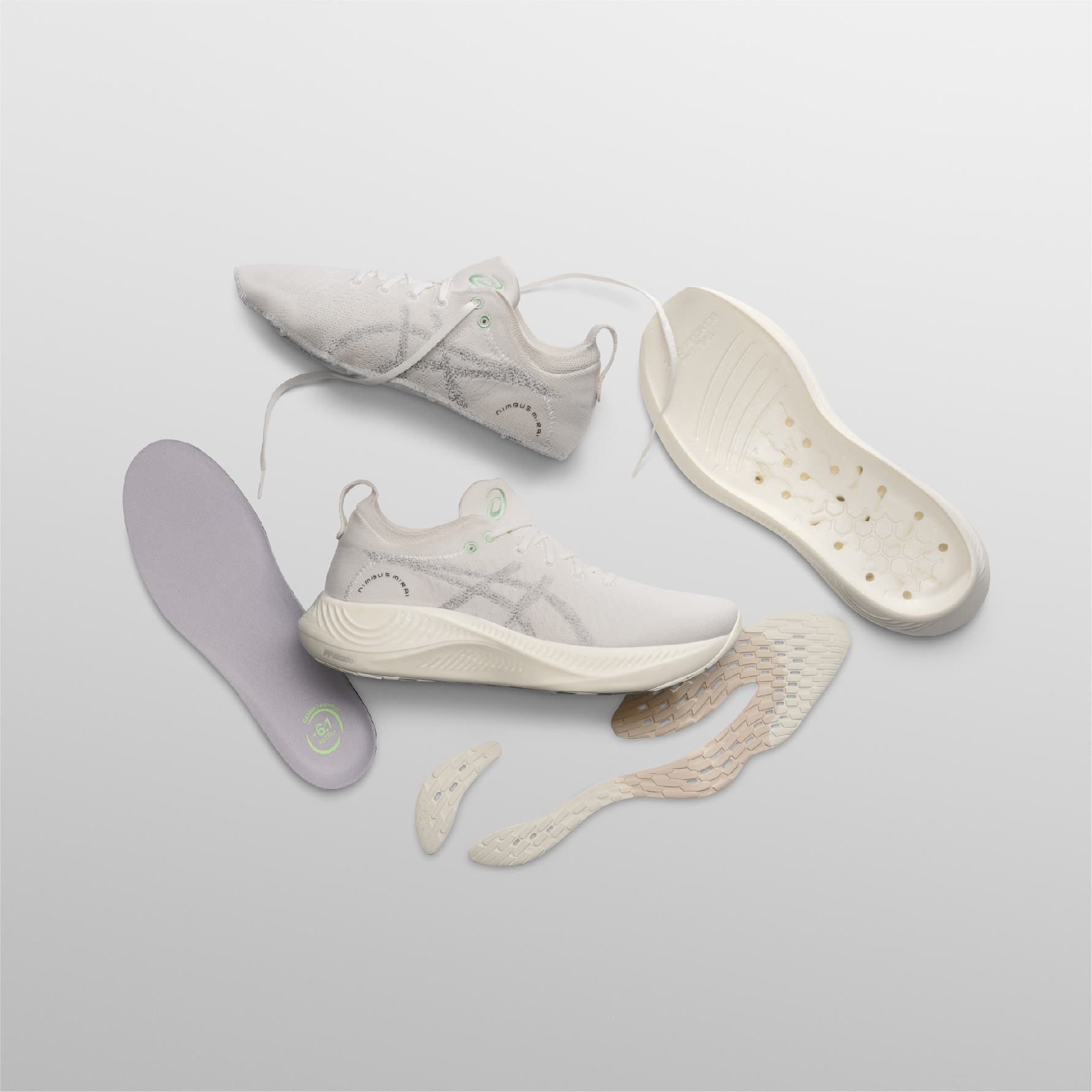 ランニングシューズ