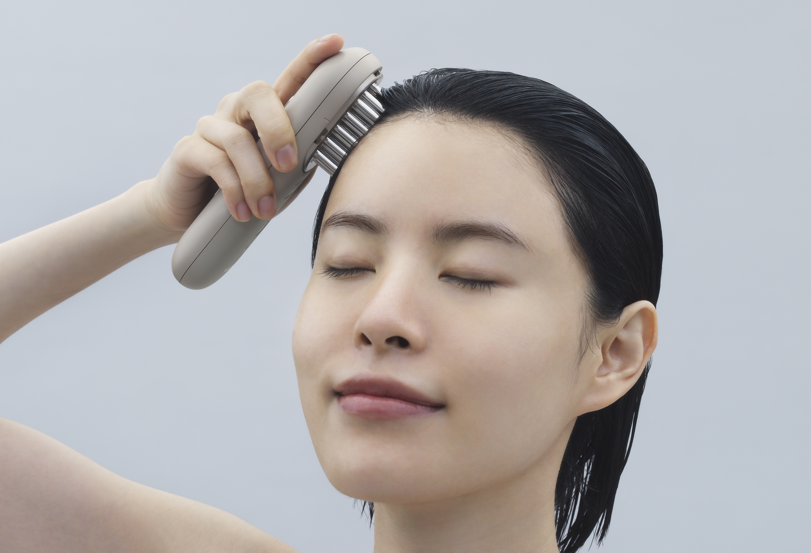 Mahha美顔器(ブラック) 美顔器【MAHHA】 | Enbelli