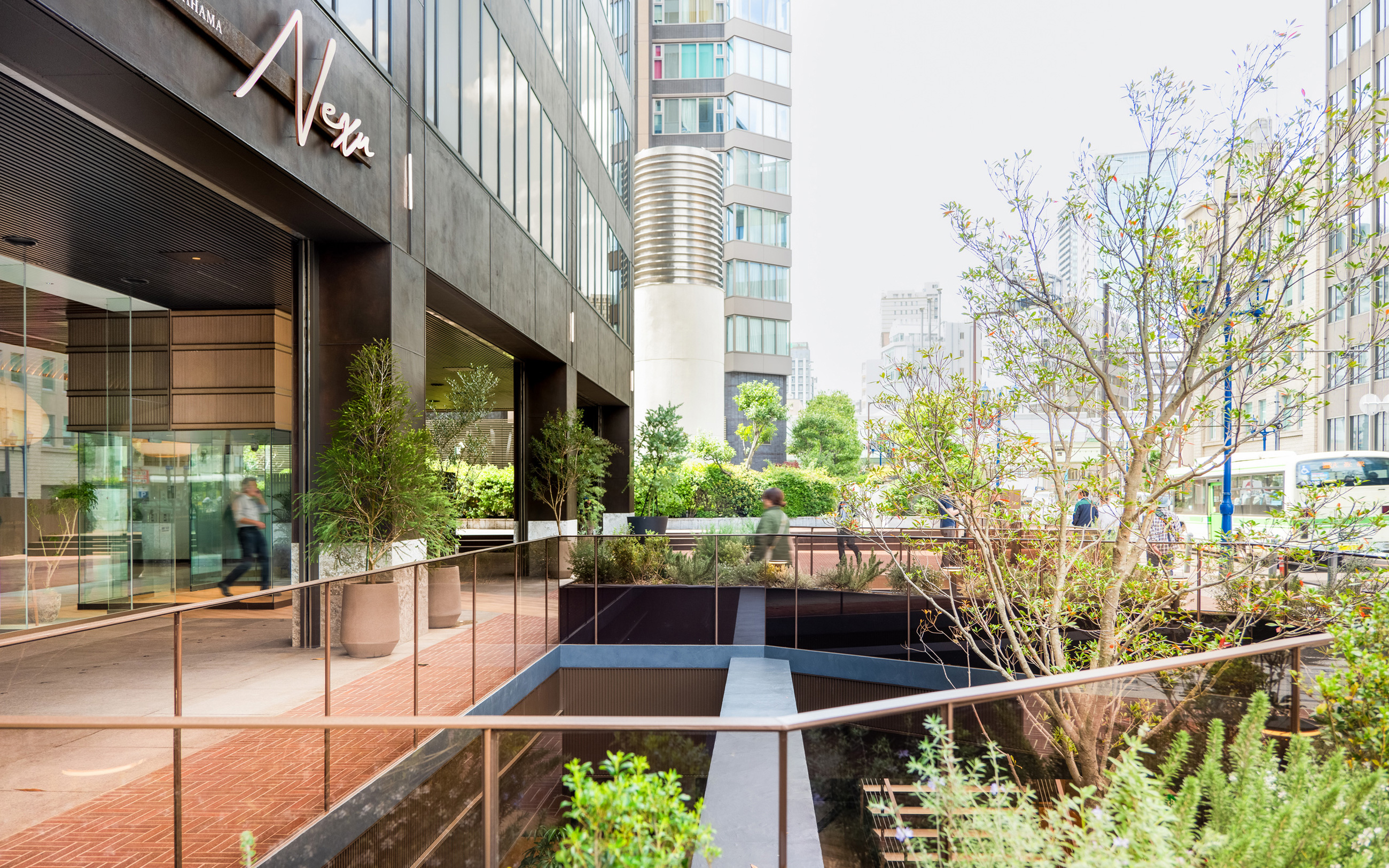 ゆうじ様製作依頼　ミラーガラス大型オフィスビル ゆうじ様製作依頼 ミラーガラス大型オフィスビル ゆうじ様製作依頼