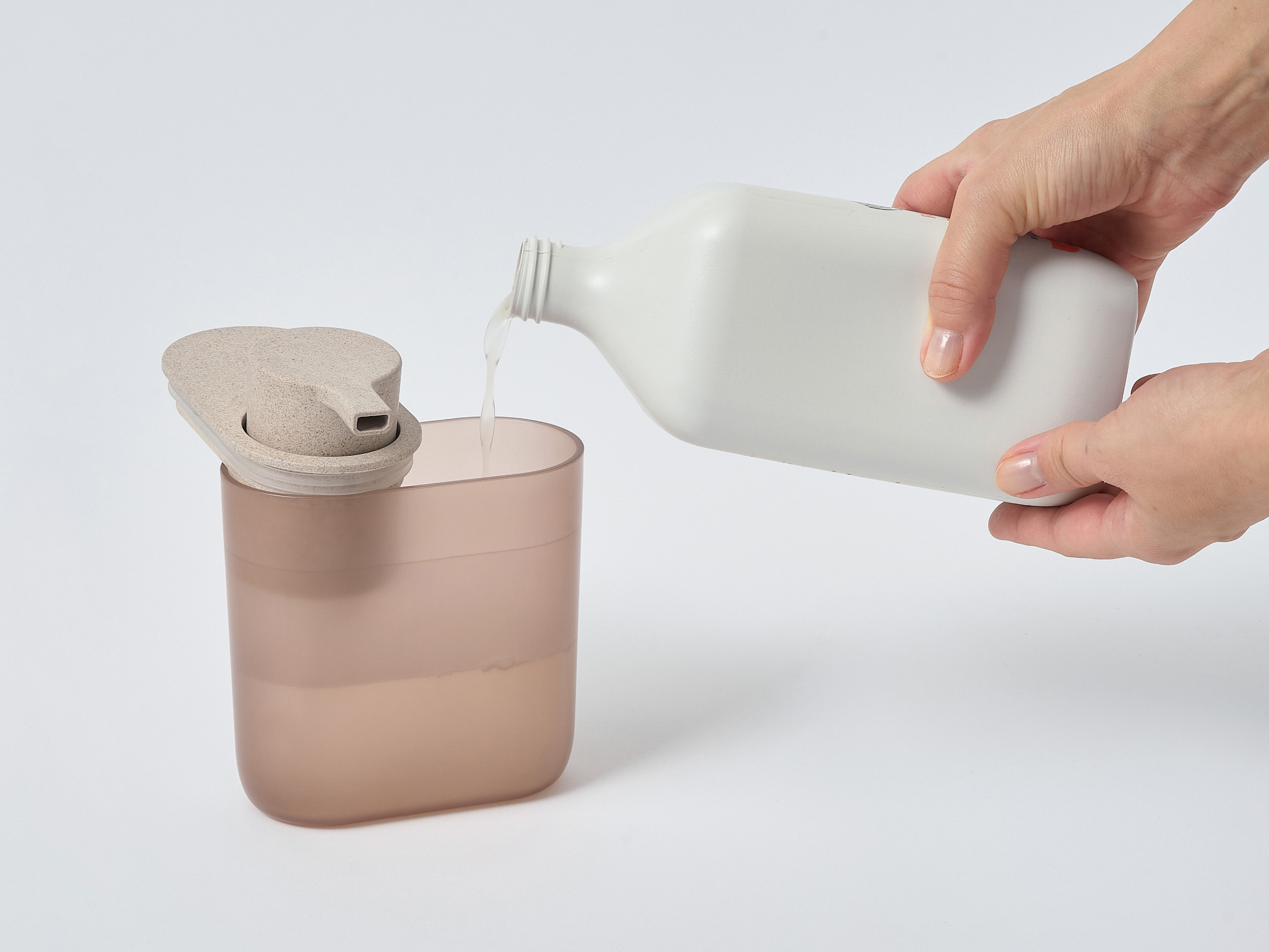 ソープディスペンサー